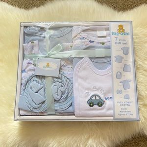 NWT Big Oshi 7 Piece Newborn Set
